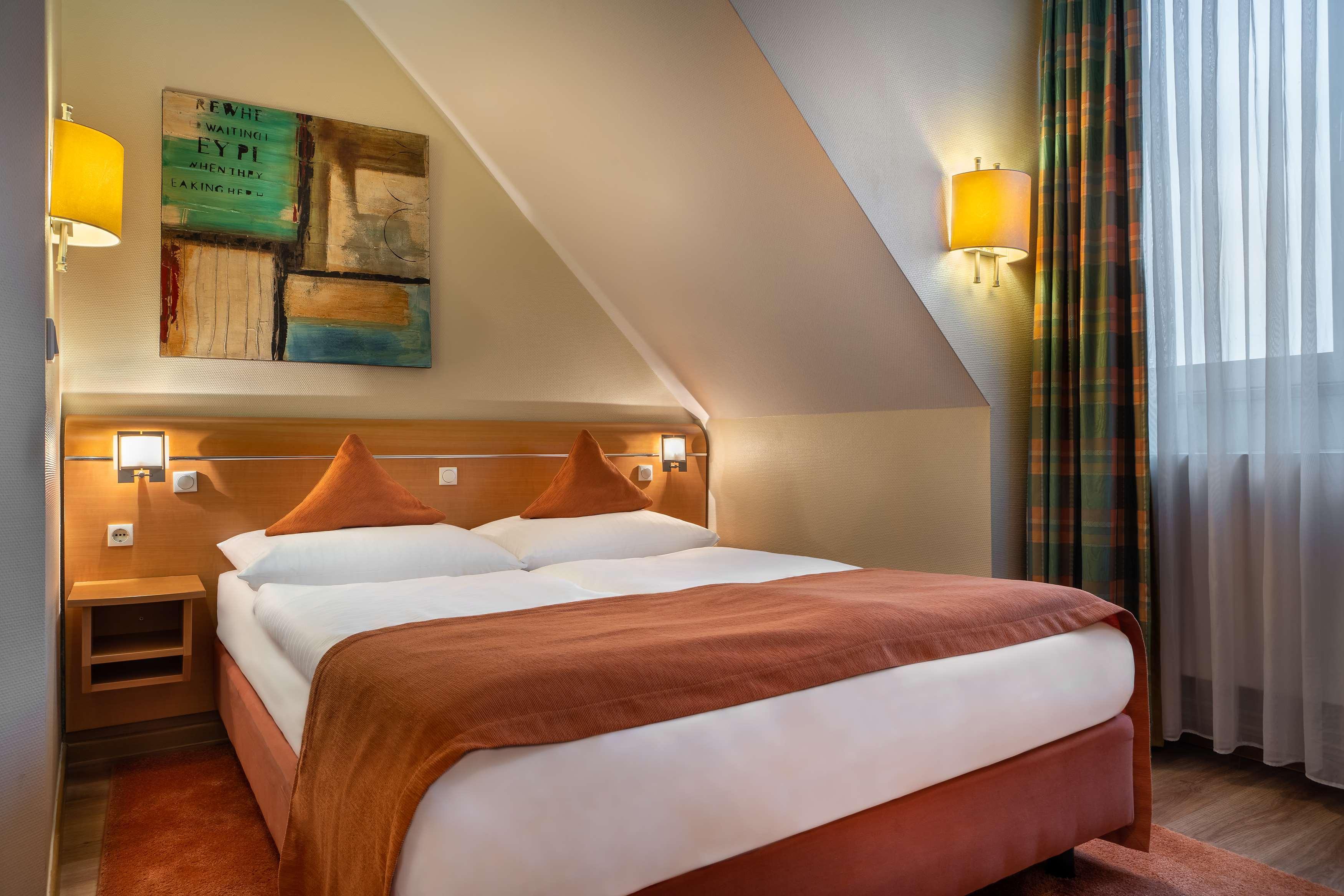 Garner Hotel Hamburg - Wandsbek Marktplatz Bagian luar foto
