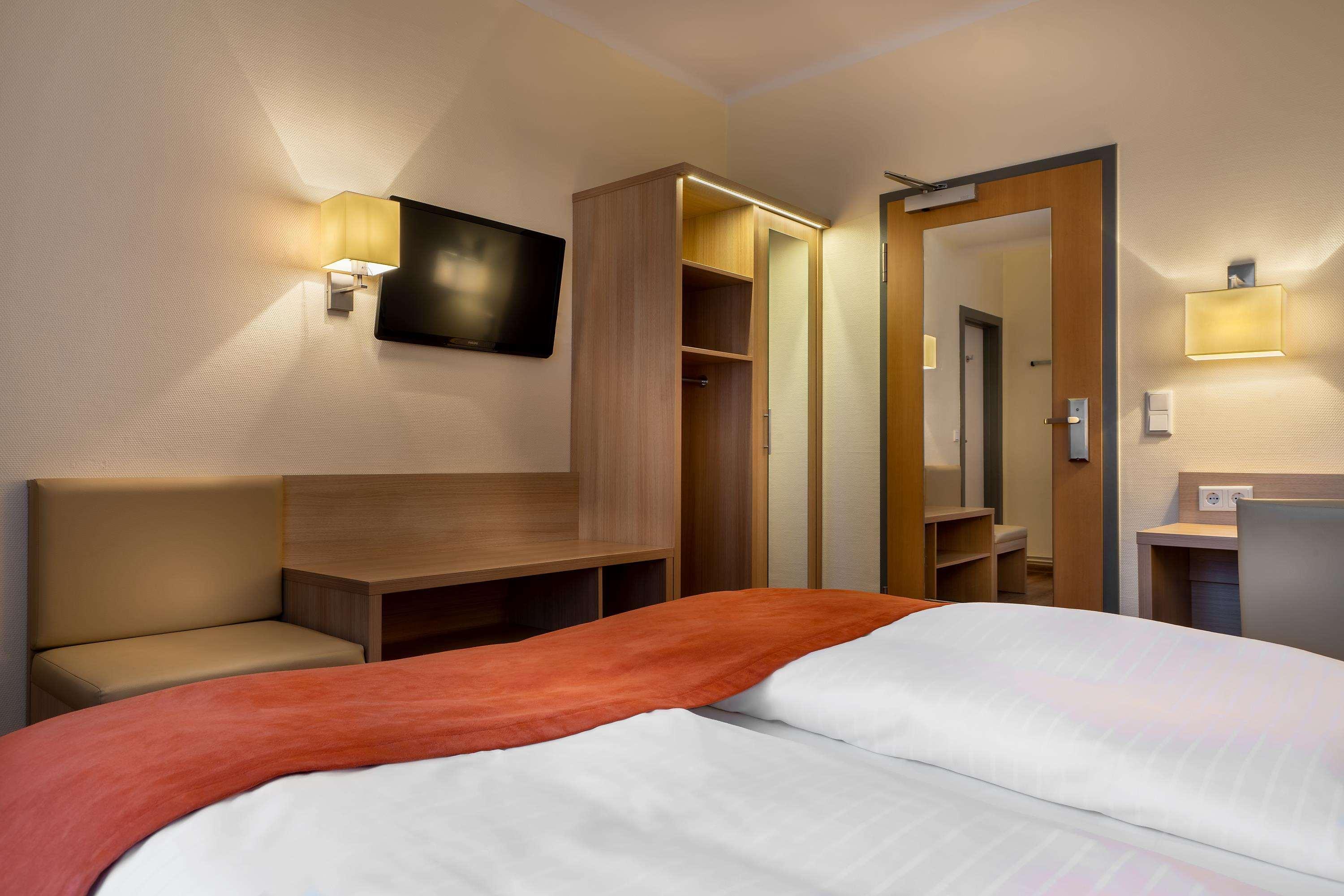 Garner Hotel Hamburg - Wandsbek Marktplatz Bagian luar foto
