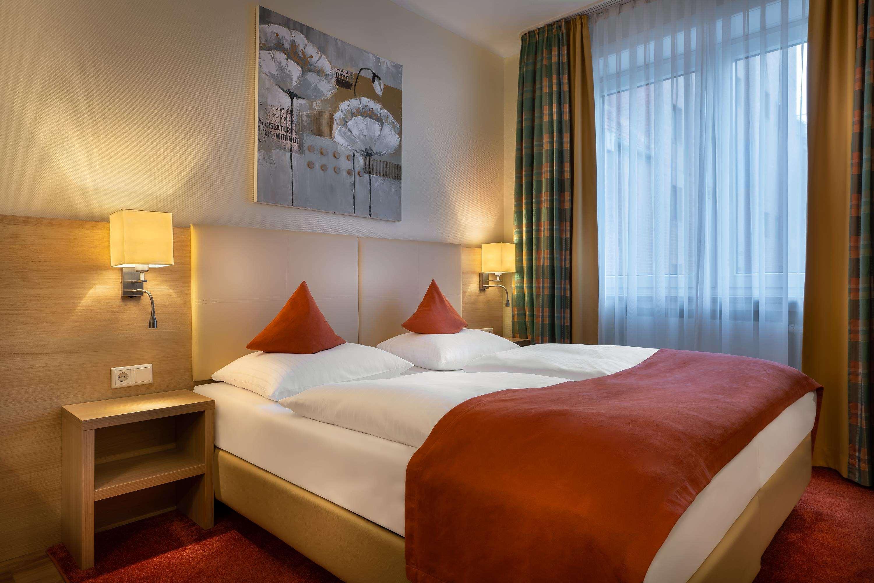 Garner Hotel Hamburg - Wandsbek Marktplatz Bagian luar foto