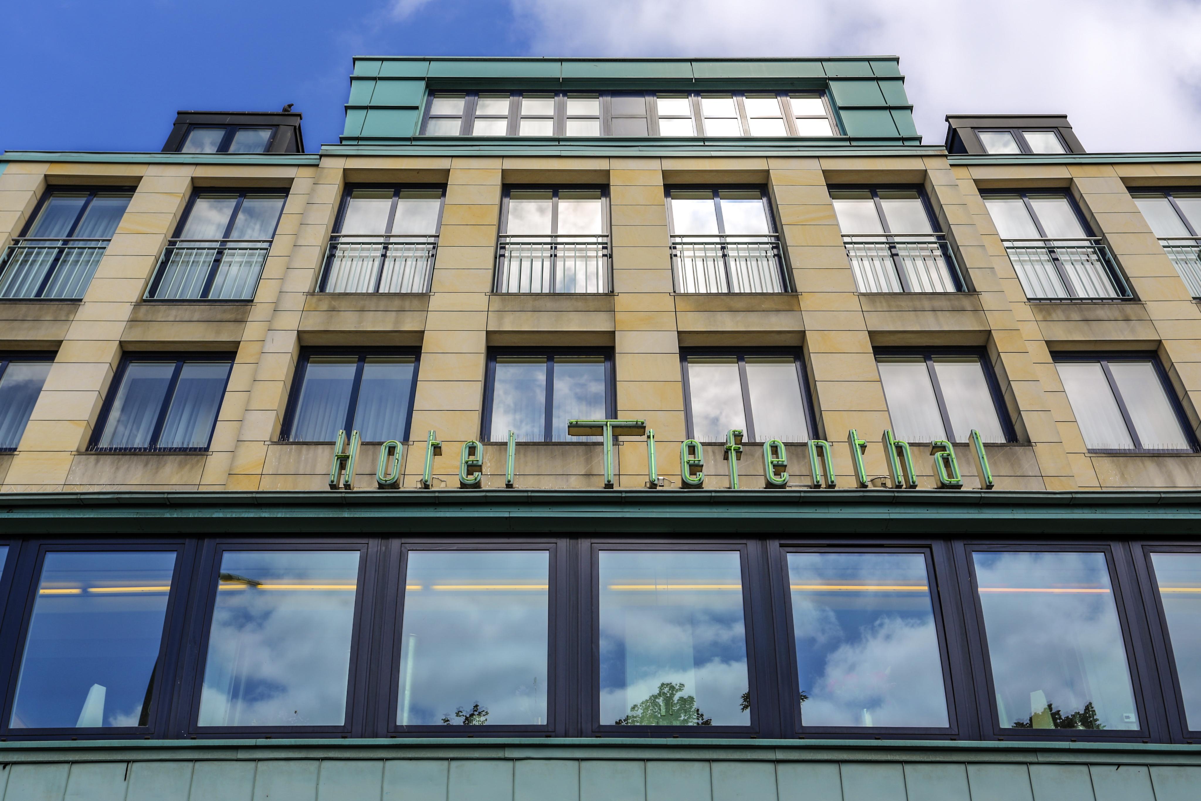 Garner Hotel Hamburg - Wandsbek Marktplatz Bagian luar foto