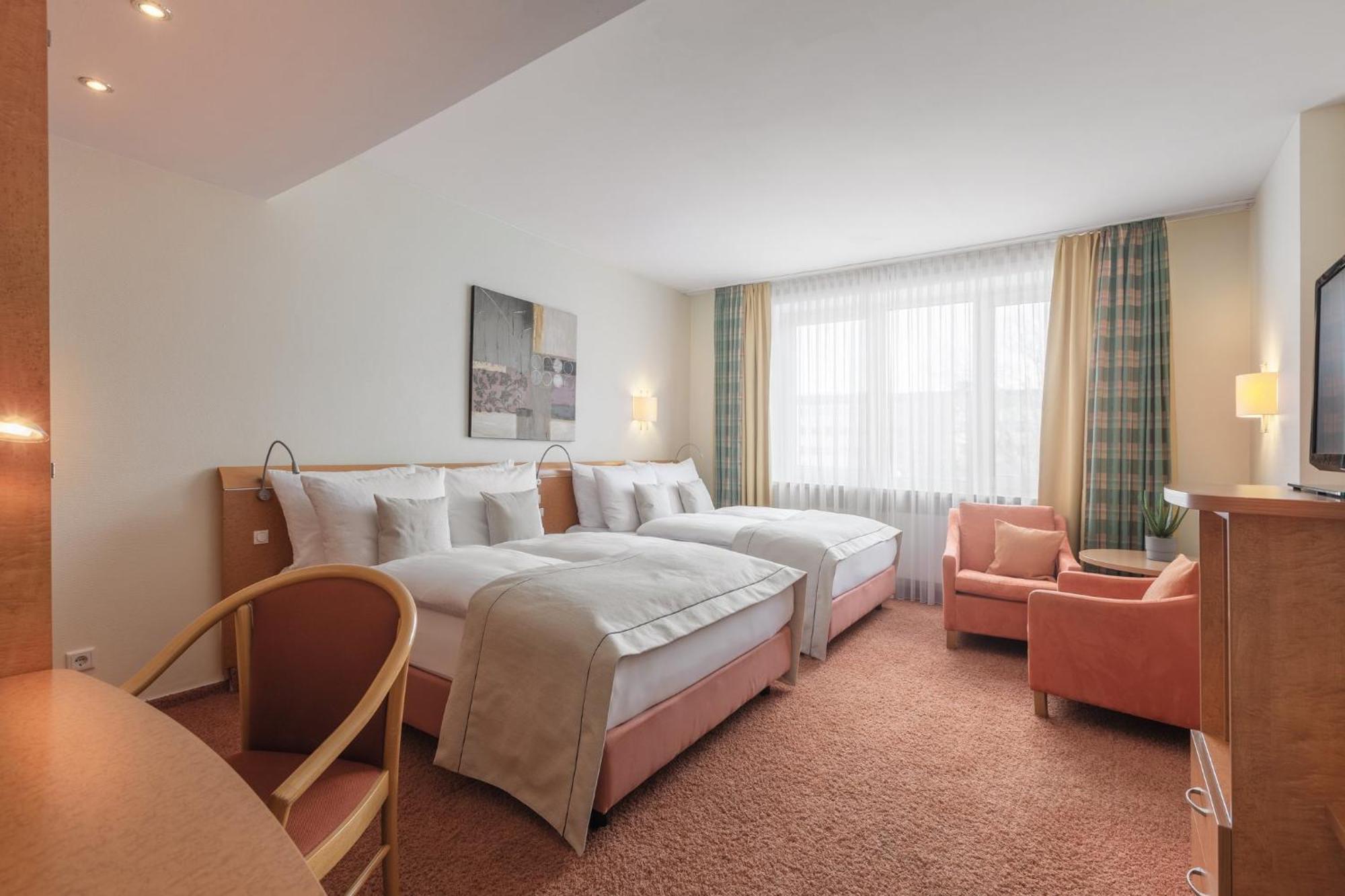 Garner Hotel Hamburg - Wandsbek Marktplatz Bagian luar foto