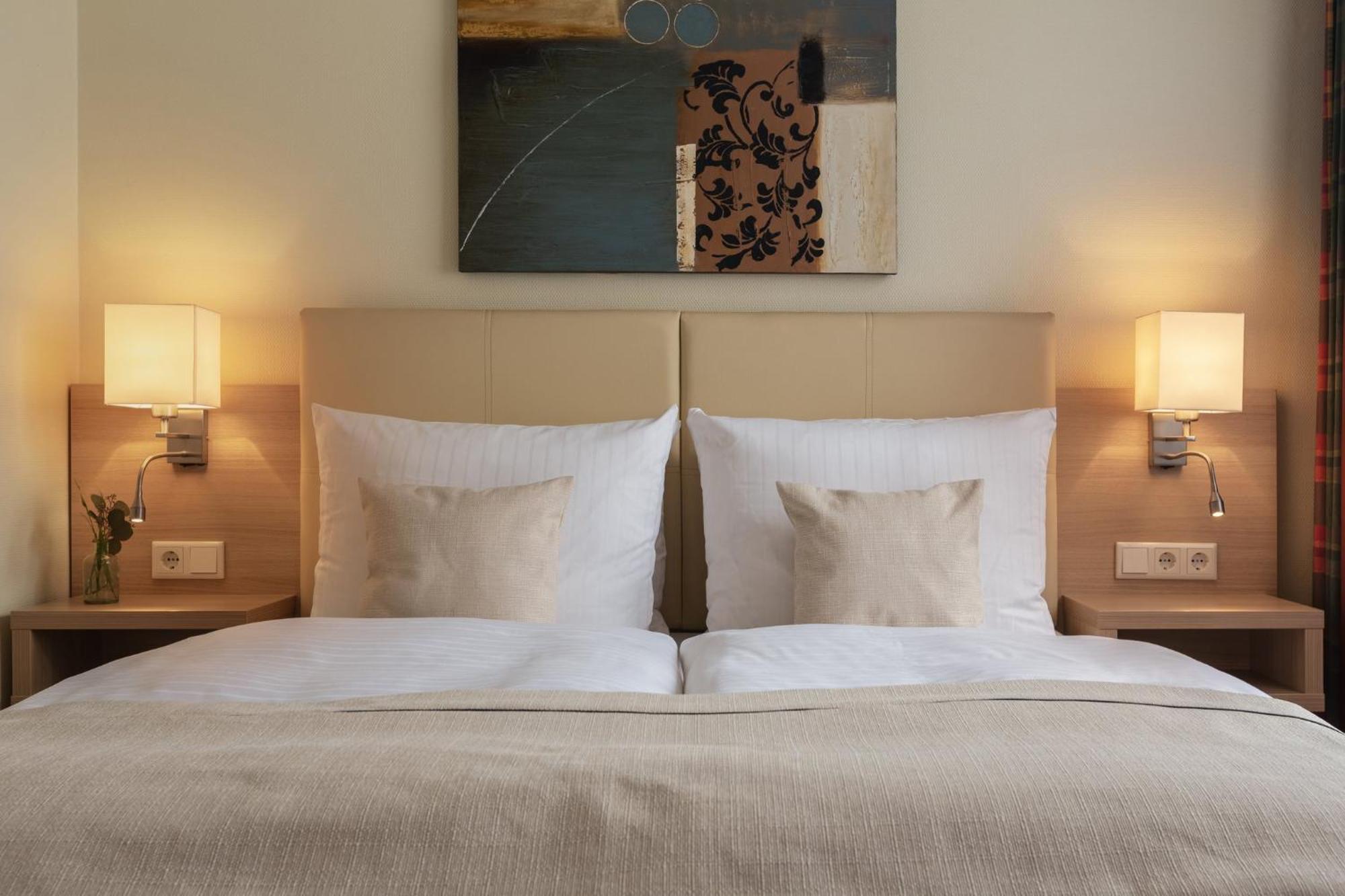 Garner Hotel Hamburg - Wandsbek Marktplatz Bagian luar foto